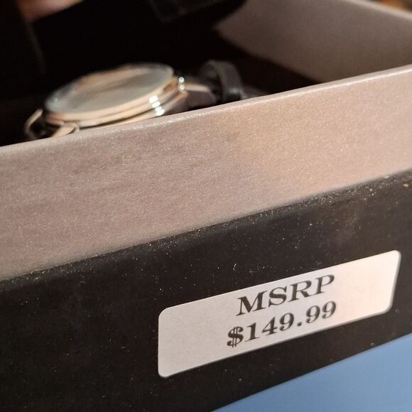His and hers matching watch set, water resistant (W031) NWT main image 6